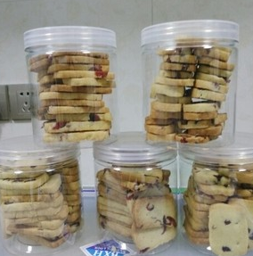 transparent Plastic Cookie Jar Cookies The plastic box   PET Round tank dried food snacks Storage tank 85 * 10cm